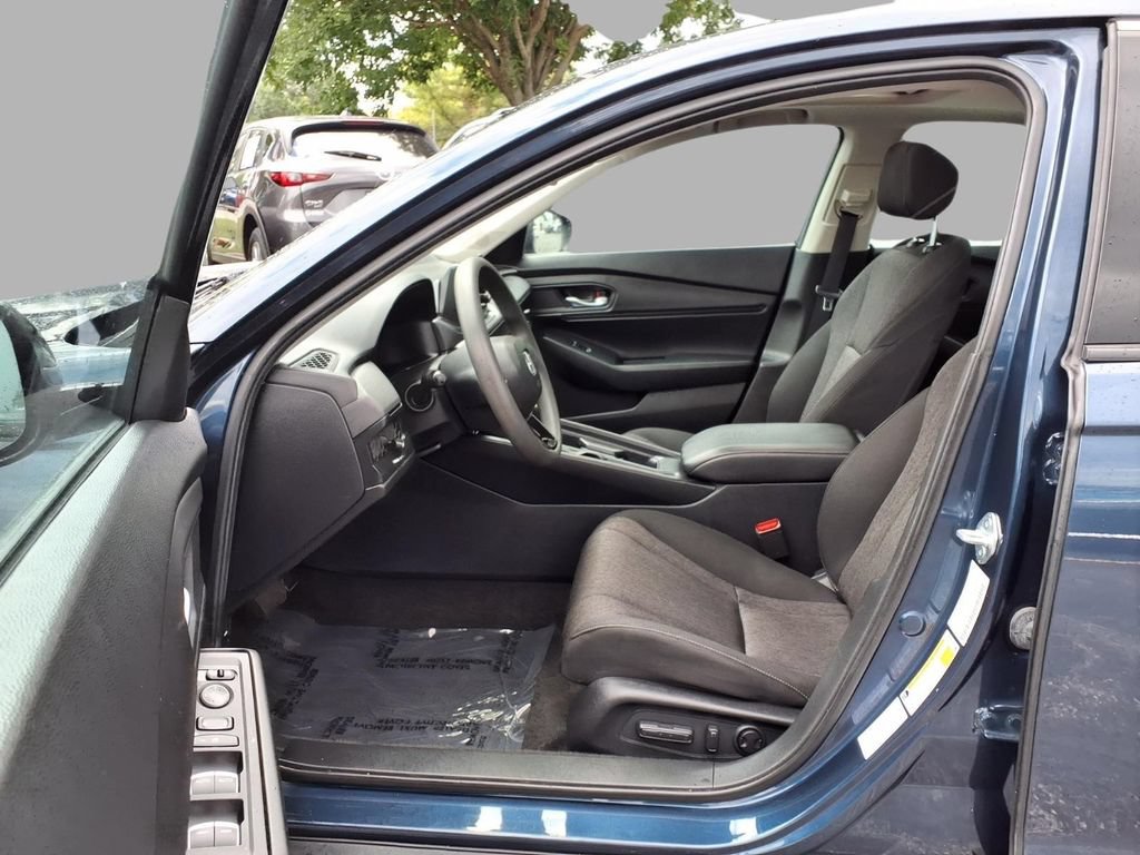 Used 2024 Honda Accord EX image 20
