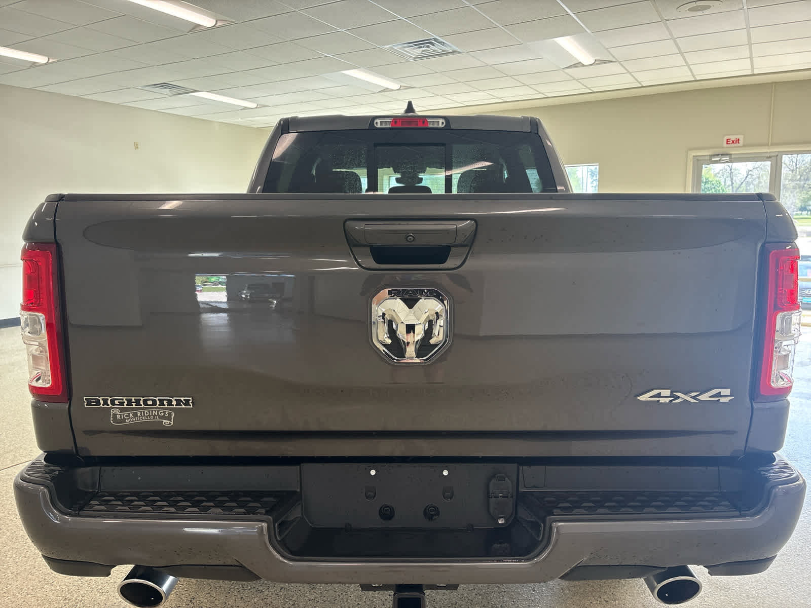 Used 2023 RAM 1500 Big Horn AWD/4WD image 7