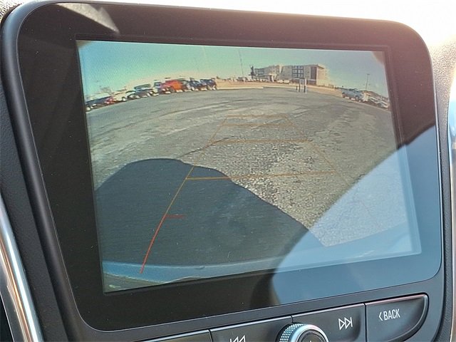 Used 2018 Chevrolet Equinox Premier image 18