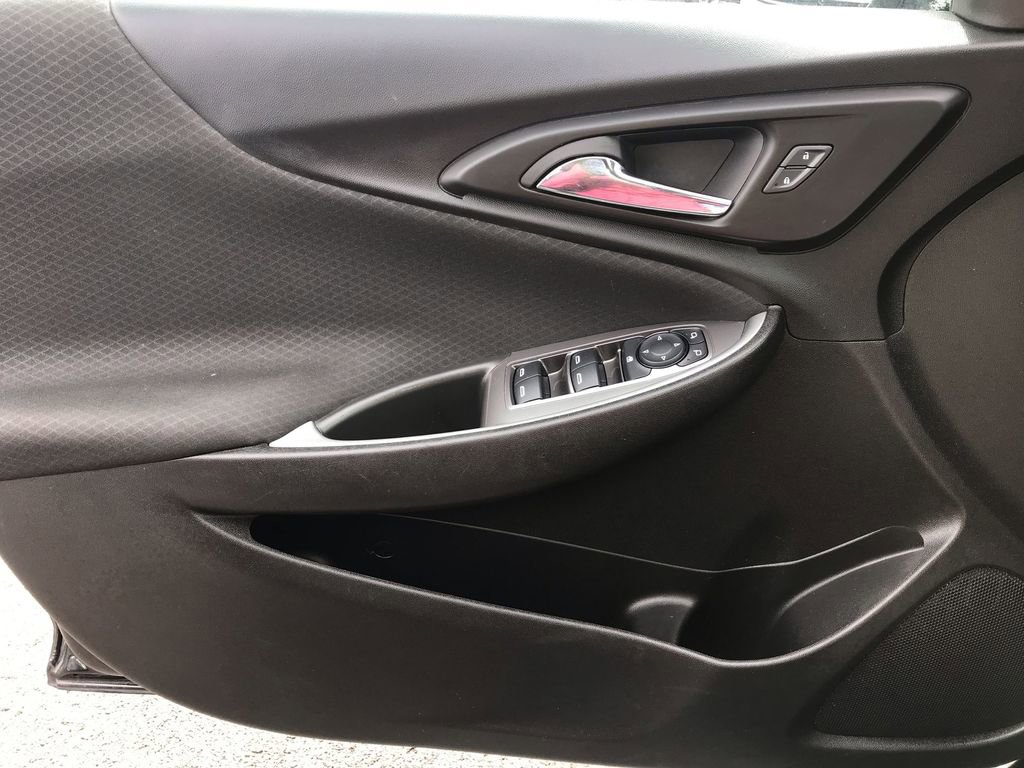 Used 2024 Chevrolet Malibu LS image 13