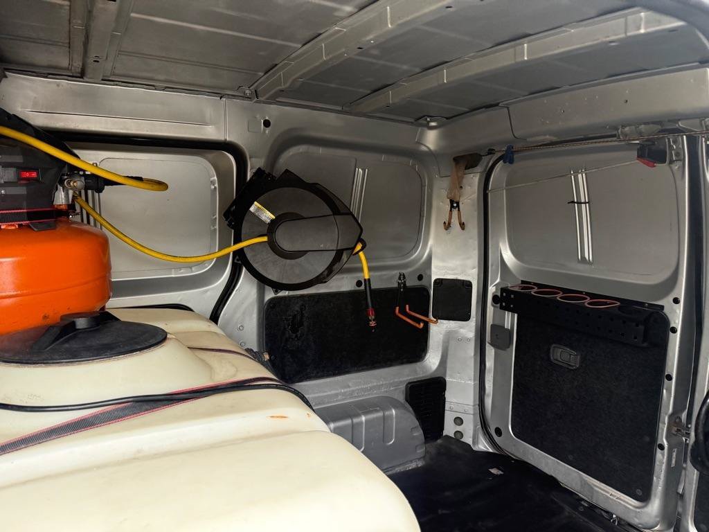 Used 2015 Nissan NV200 SV w/ Technology Package FWD image 33