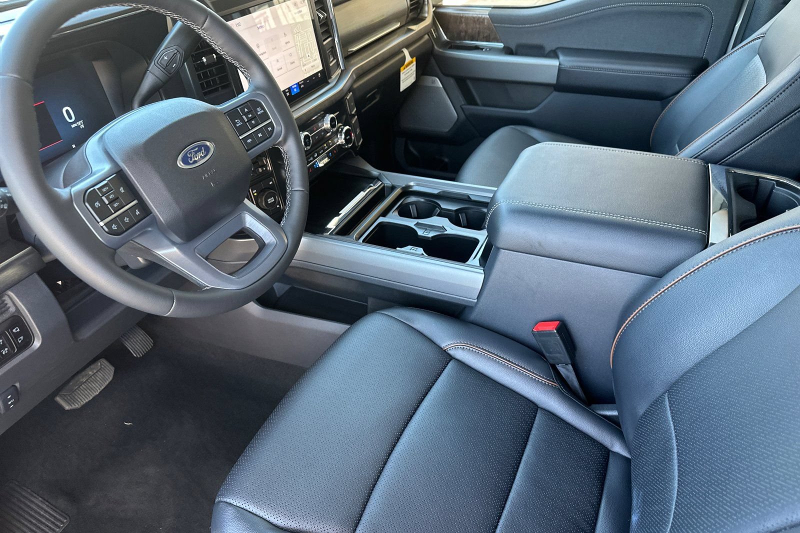 New 2026 Ford F250 Lariat w/ FX4 Off-Road Package AWD/4WD image 10