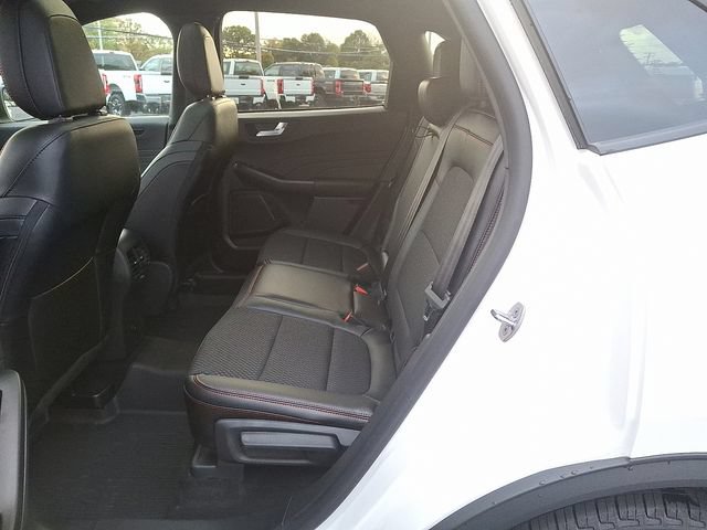 New 2025 Ford Escape ST-Line w/ Tech Pack #1 AWD/4WD image 8