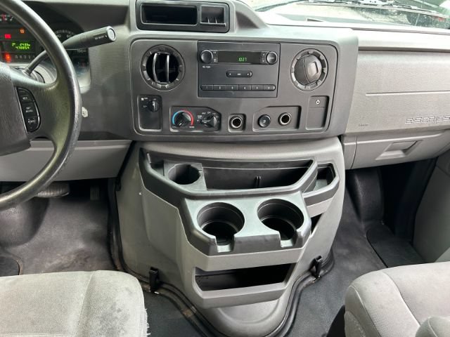 Used 2014 Ford E-350 and Econoline 350 Extended Super Duty RWD image 11