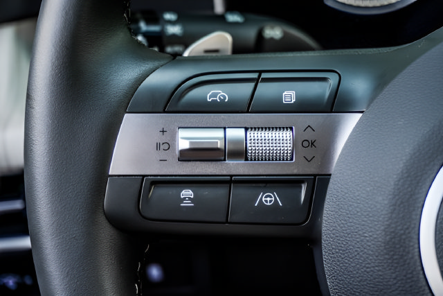 Certified 2025 Hyundai Sonata SEL FWD image 28