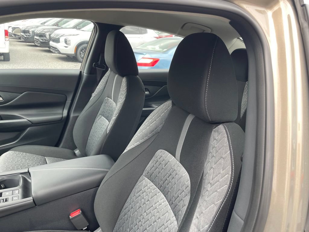 New 2026 Nissan Sentra SV w/ SV Convenience Package FWD image 10