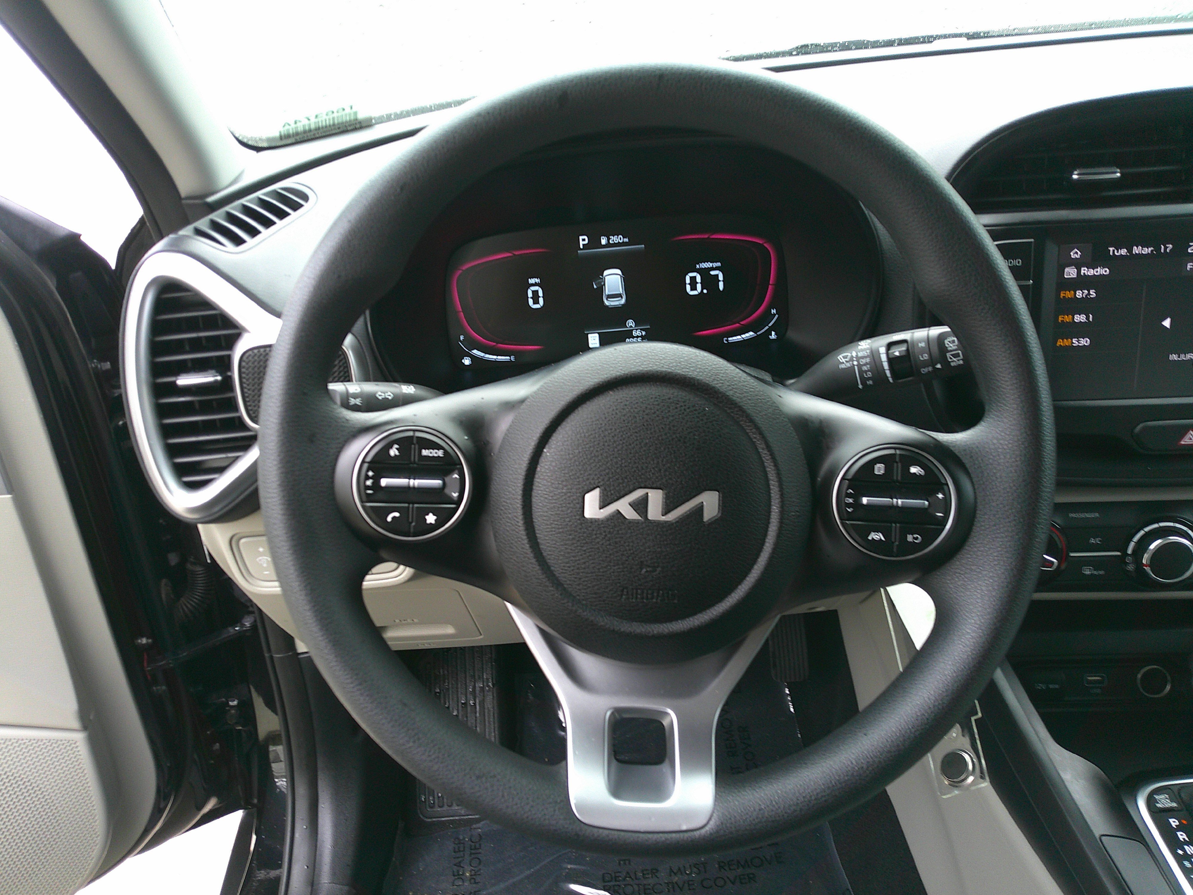 Used 2025 Kia Soul LX w/ LX Technology Package image 23