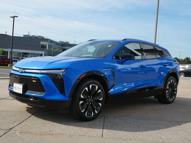 Used 2024 Chevrolet Blazer EV RS AWD/4WD image 3