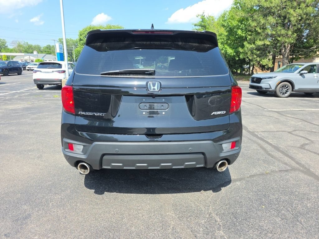Used 2024 Honda Passport EX-L image 6