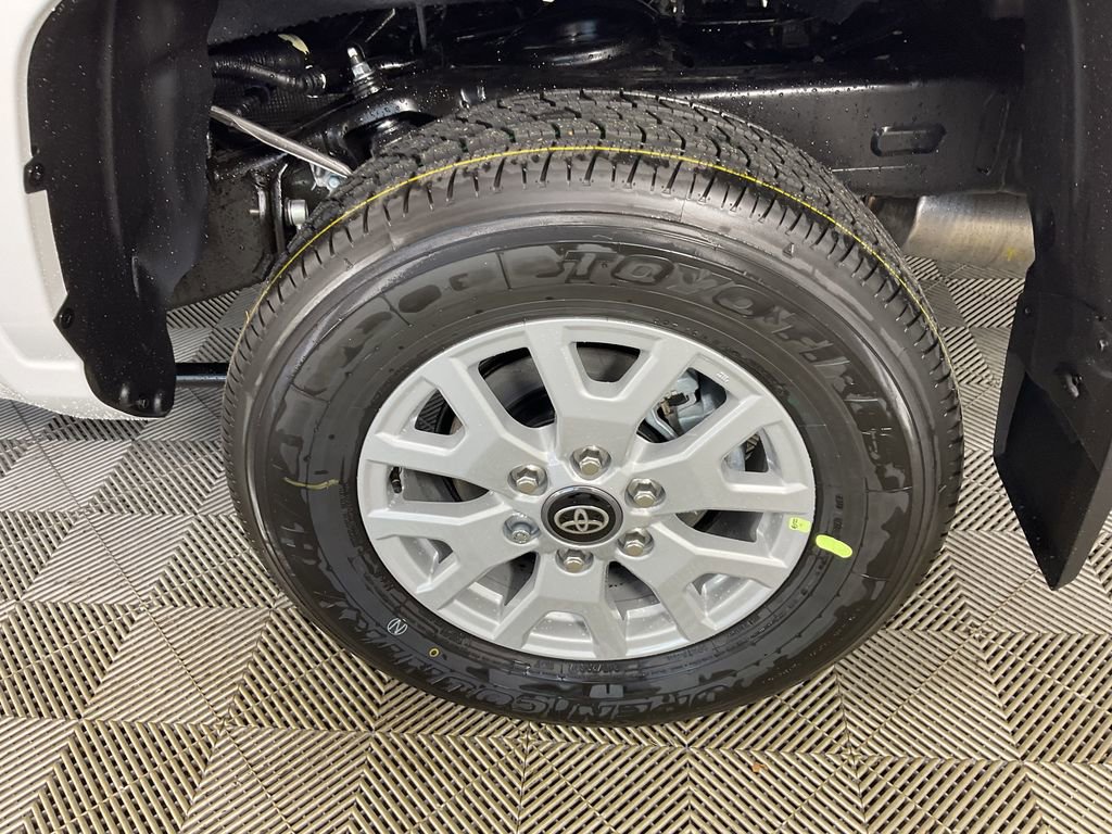 New 2025 Toyota Tacoma SR5 image 5