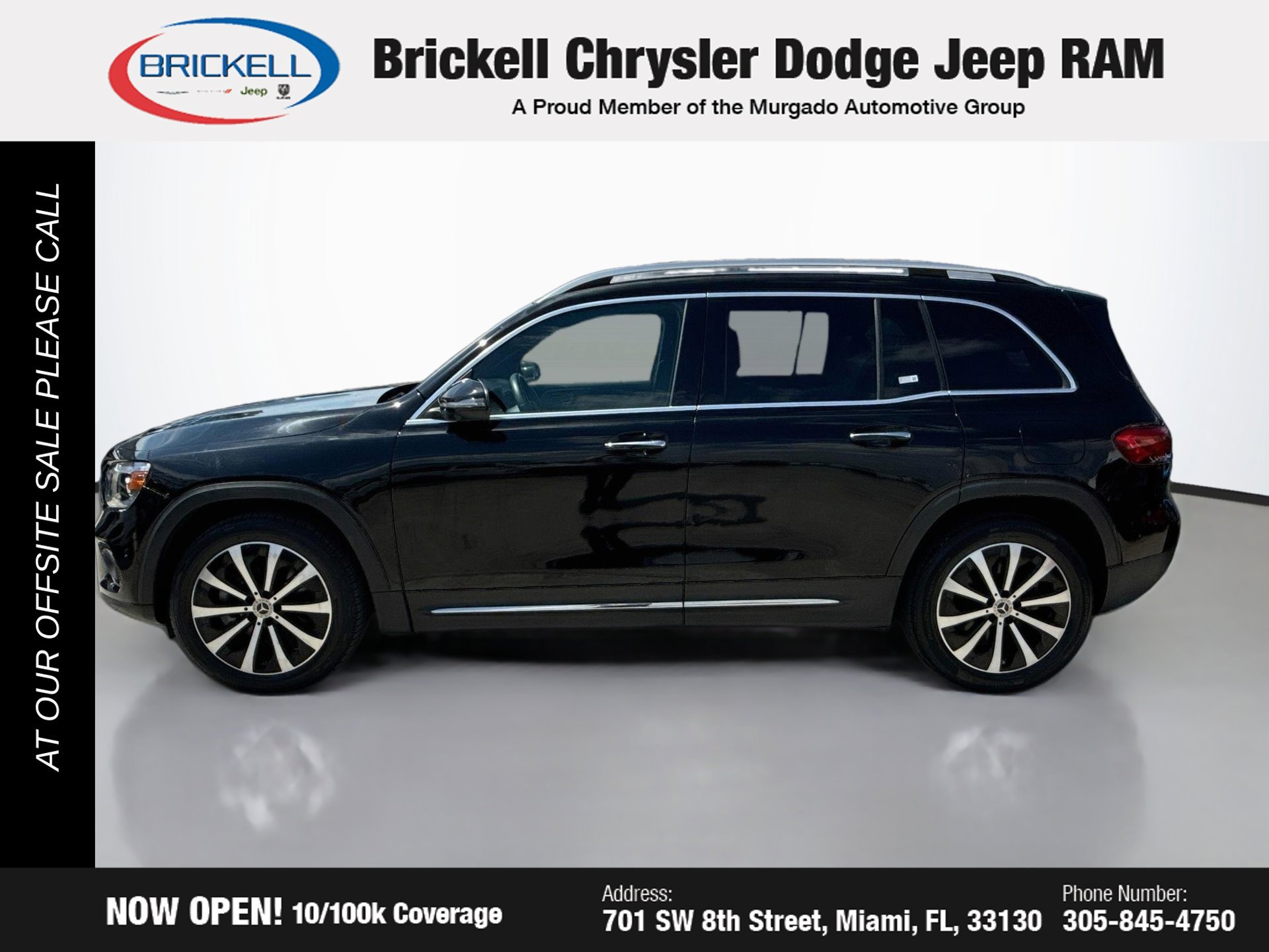 Used 2021 Mercedes-Benz GLB 250 w/ Premium Package image 2