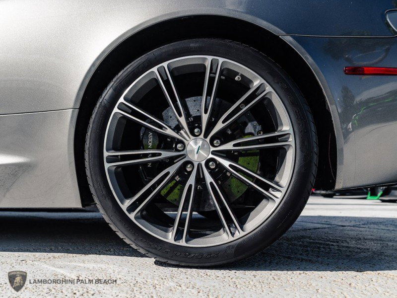 Used 2015 Aston Martin DB9 Volante image 35