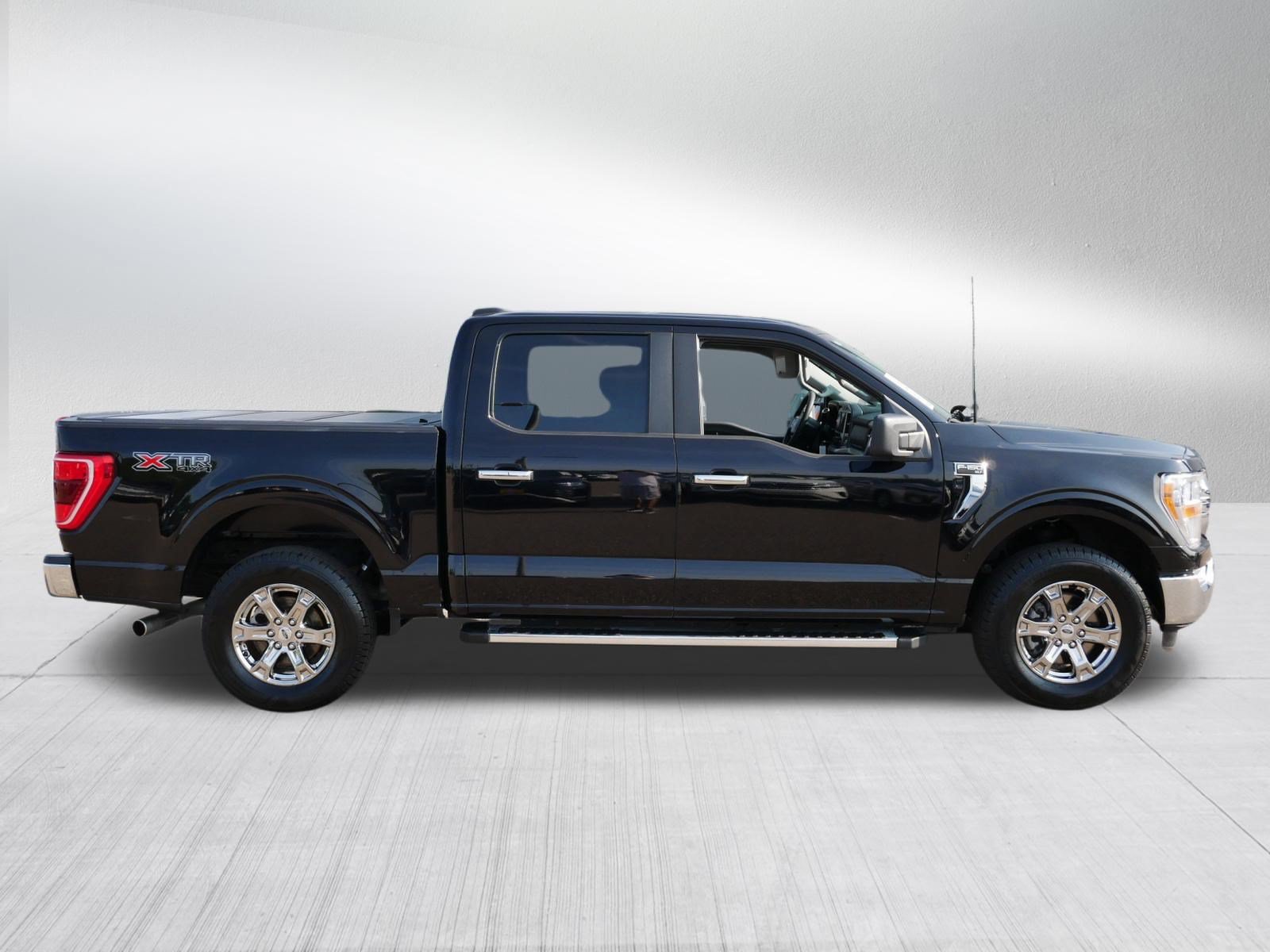 Used 2023 Ford F150 XLT w/ XTR Package AWD/4WD image 8