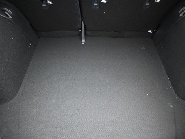 New 2025 Nissan Kicks Play S image 16