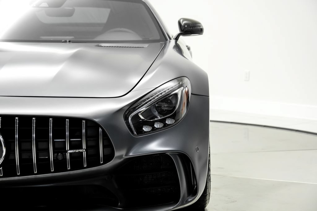 Used 2018 Mercedes-Benz AMG GT R image 46