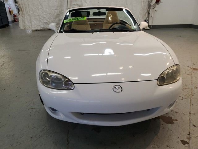 Used 2001 MAZDA MX-5 Miata image 9
