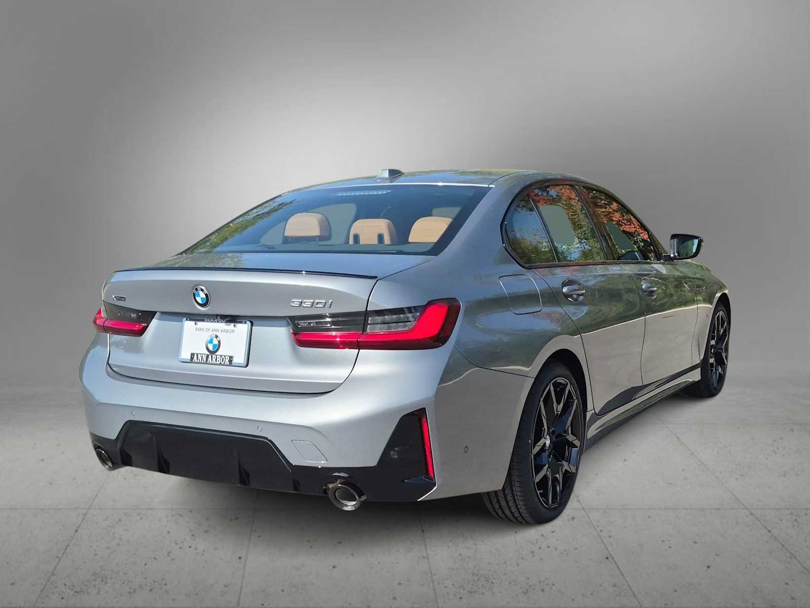 New 2026 BMW 330i xDrive Sedan w/ M Sport Package AWD/4WD image 8