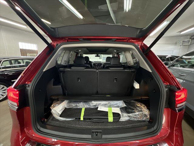 Certified 2021 Volkswagen Atlas SEL Premium image 24