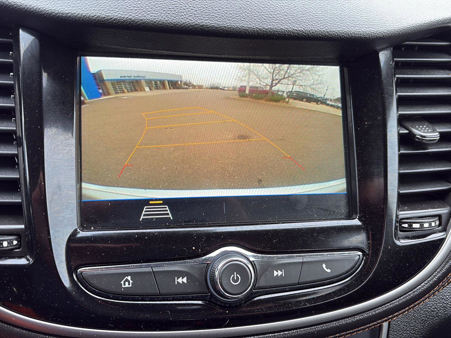 Used 2018 Chevrolet Trax LS image 17