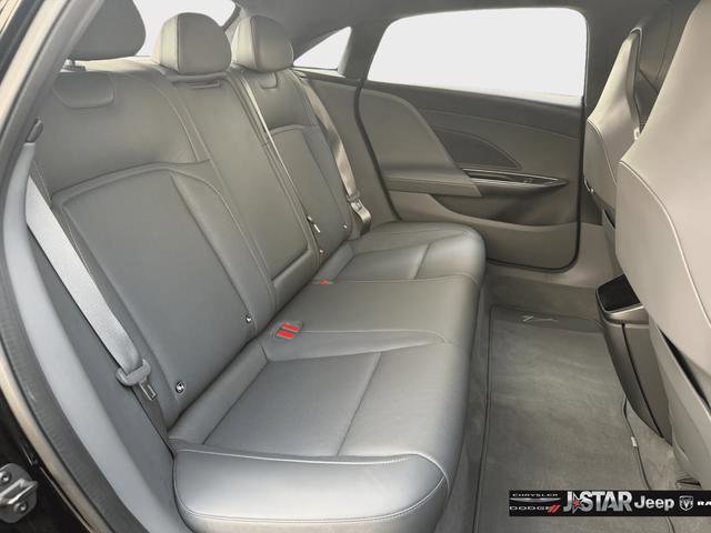 Used 2022 Lucid Air Grand Touring image 26