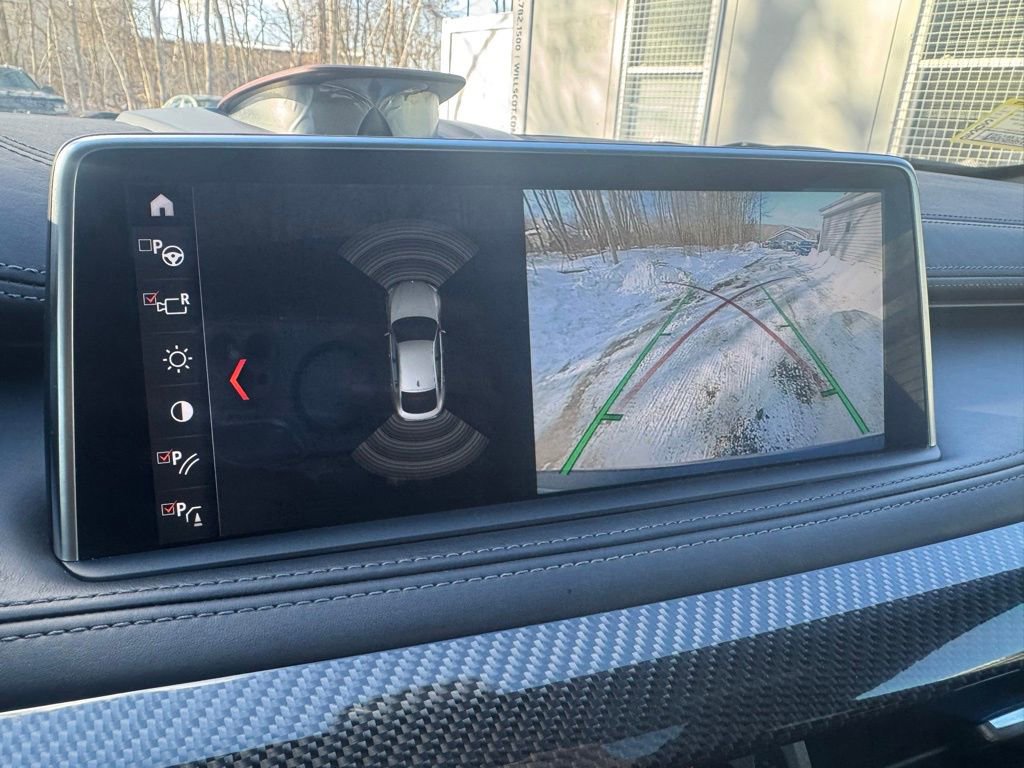Used 2018 BMW X6 M image 45