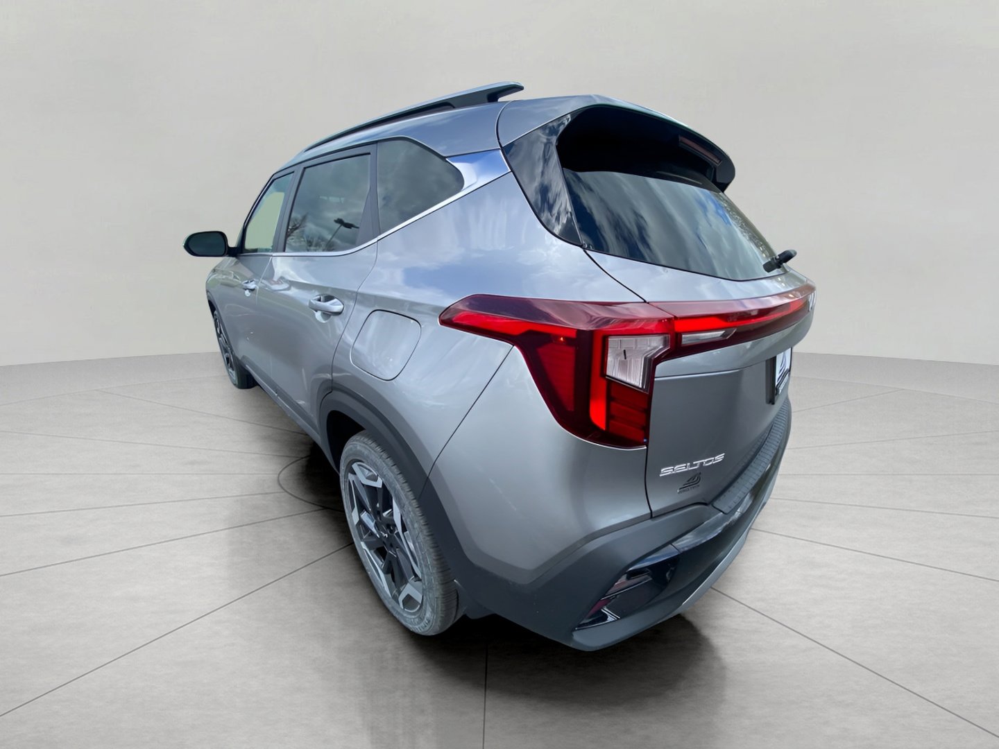 Used 2024 Kia Seltos SX w/ SX Sunroof Package AWD/4WD image 18