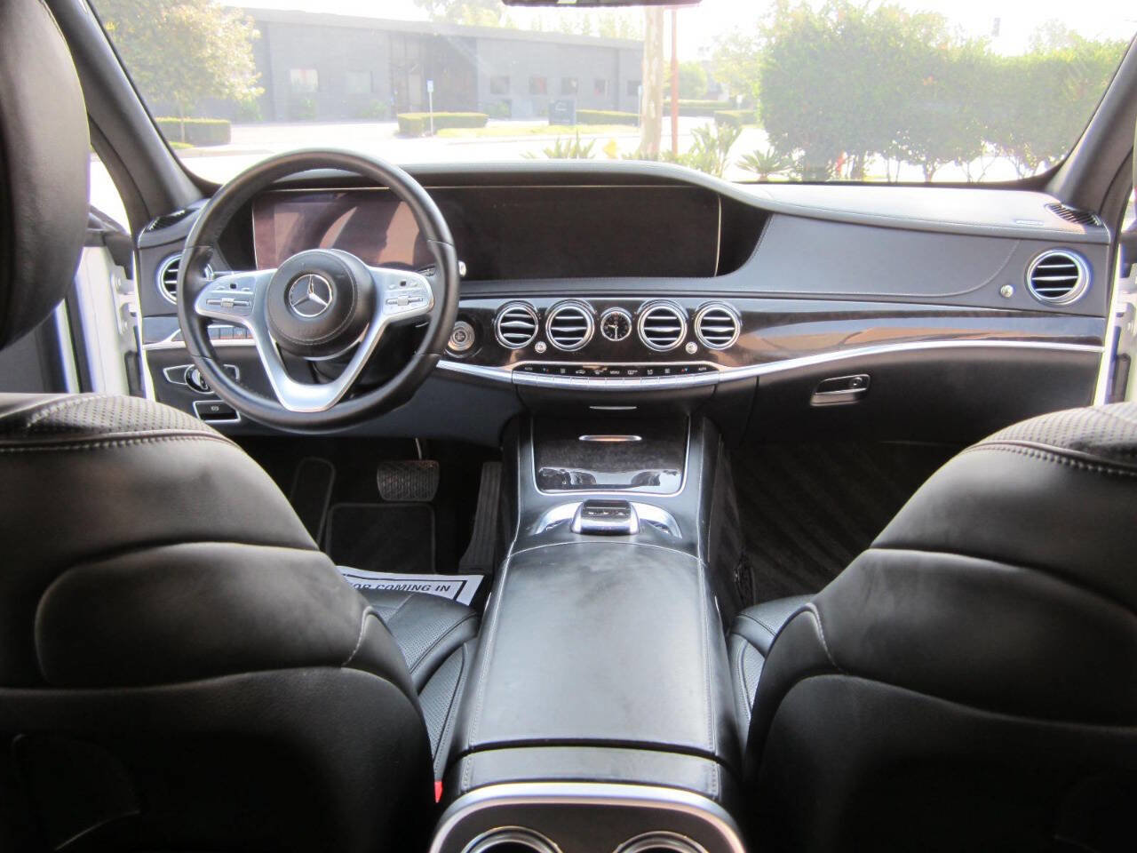 Used 2018 Mercedes-Benz S 560 Sedan image 17