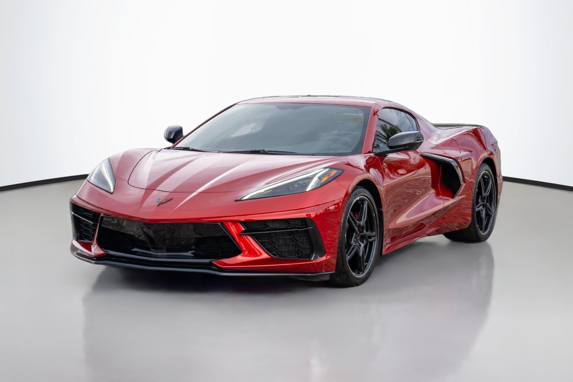 Used 2021 Chevrolet Corvette Stingray Coupe w/ Battery Protection Package RWD image 2