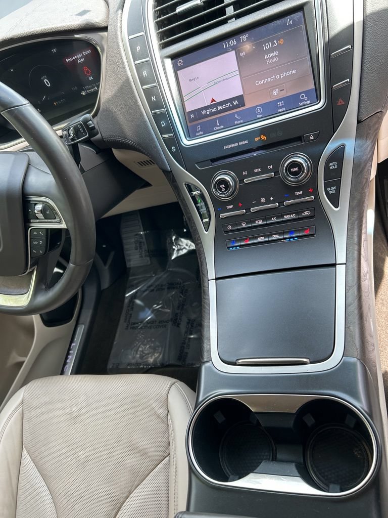 Used 2020 Lincoln Nautilus Reserve AWD/4WD image 5