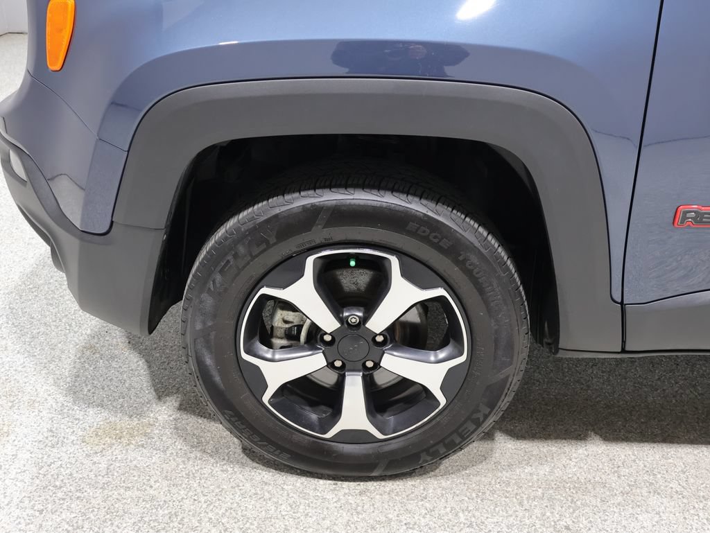 Used 2022 Jeep Renegade Trailhawk AWD/4WD image 8