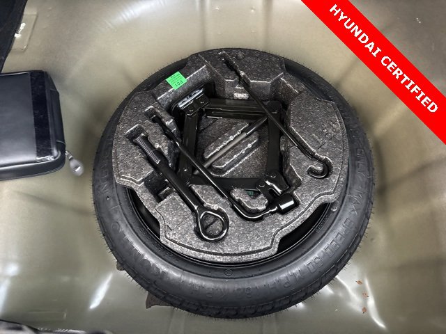 Certified 2025 Hyundai Elantra Sport image 30