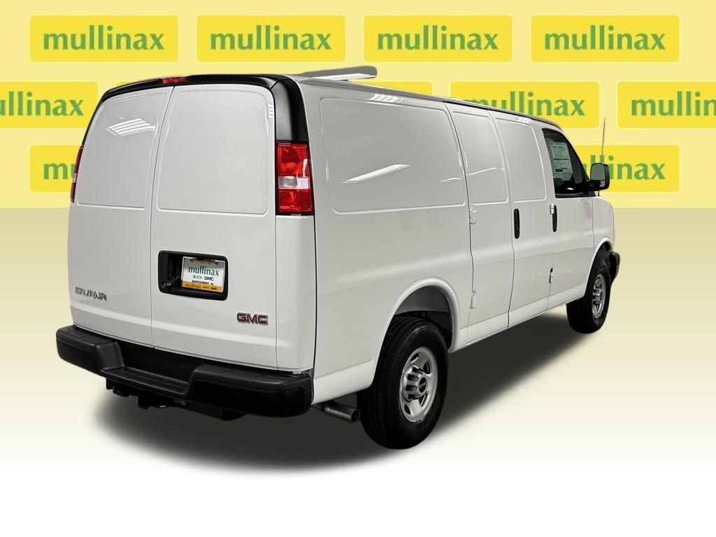 New 2026 GMC Savana 2500 w/ Driver Convenience Package RWD image 19