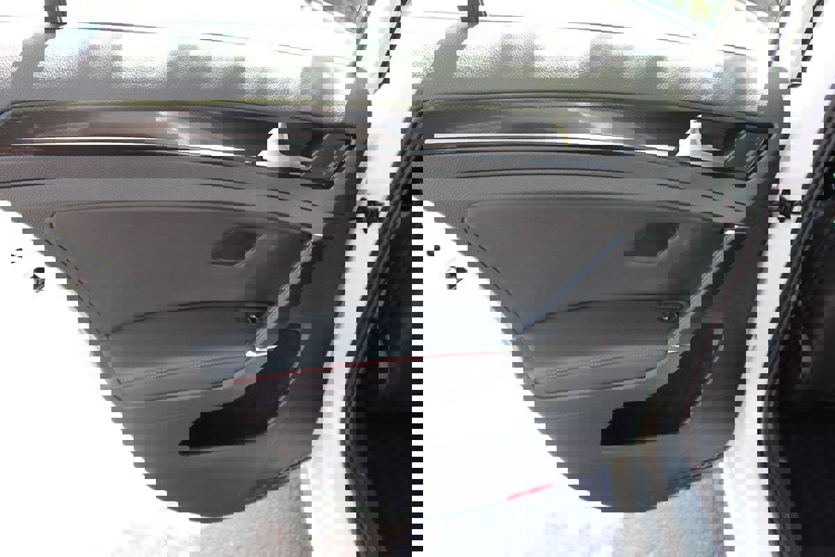 Used 2015 Volkswagen GTI Autobahn image 14