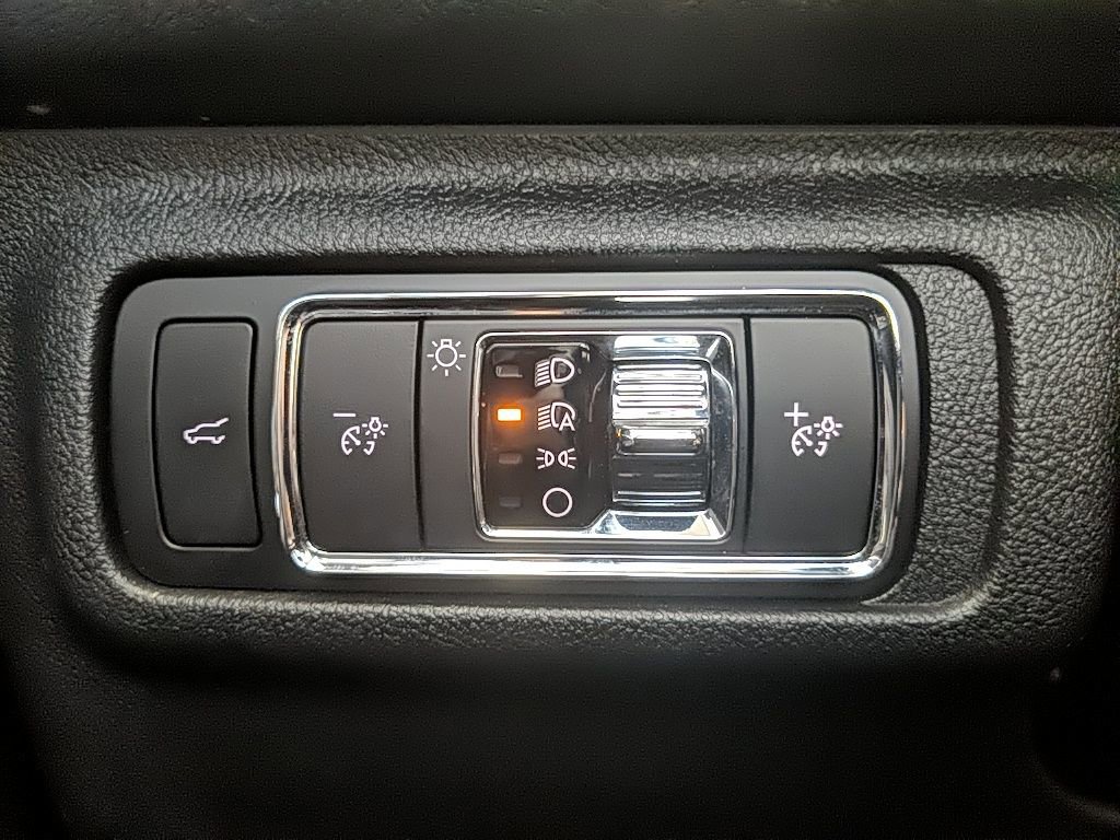 Certified 2023 Lincoln Corsair Reserve image 20