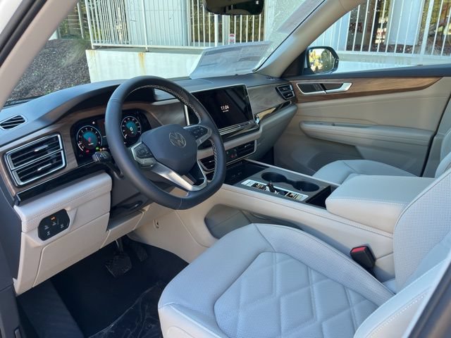 New 2026 Volkswagen Atlas SE FWD image 6