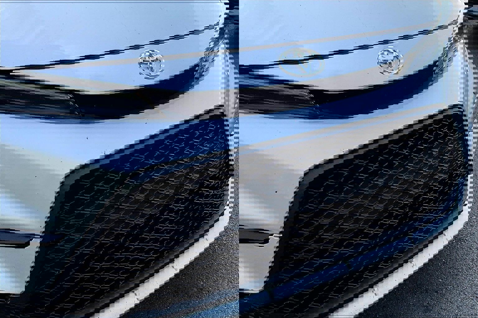 Used 2024 Toyota Corolla SE FWD image 32