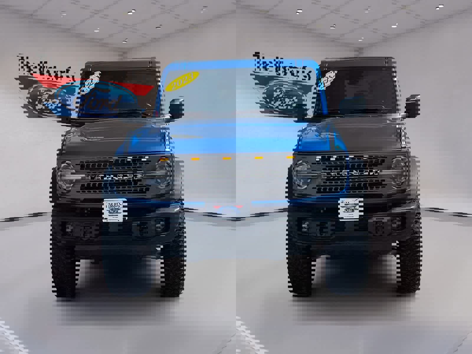 Used 2023 Ford Bronco Badlands w/ Sasquatch Package image 2