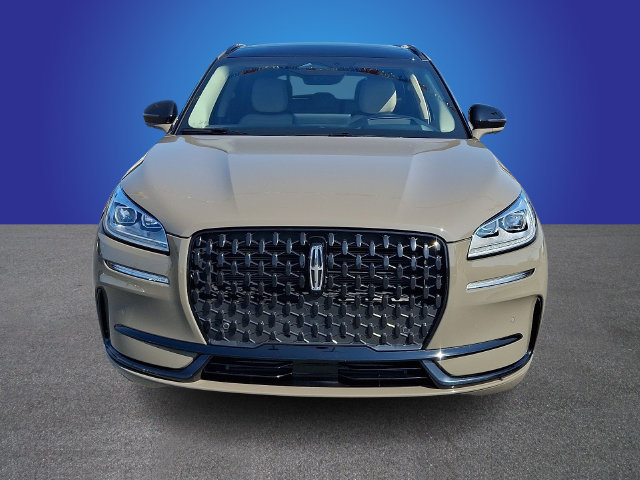 Certified 2025 Lincoln Corsair Reserve w/ Equipment Group 202A AWD/4WD image 2