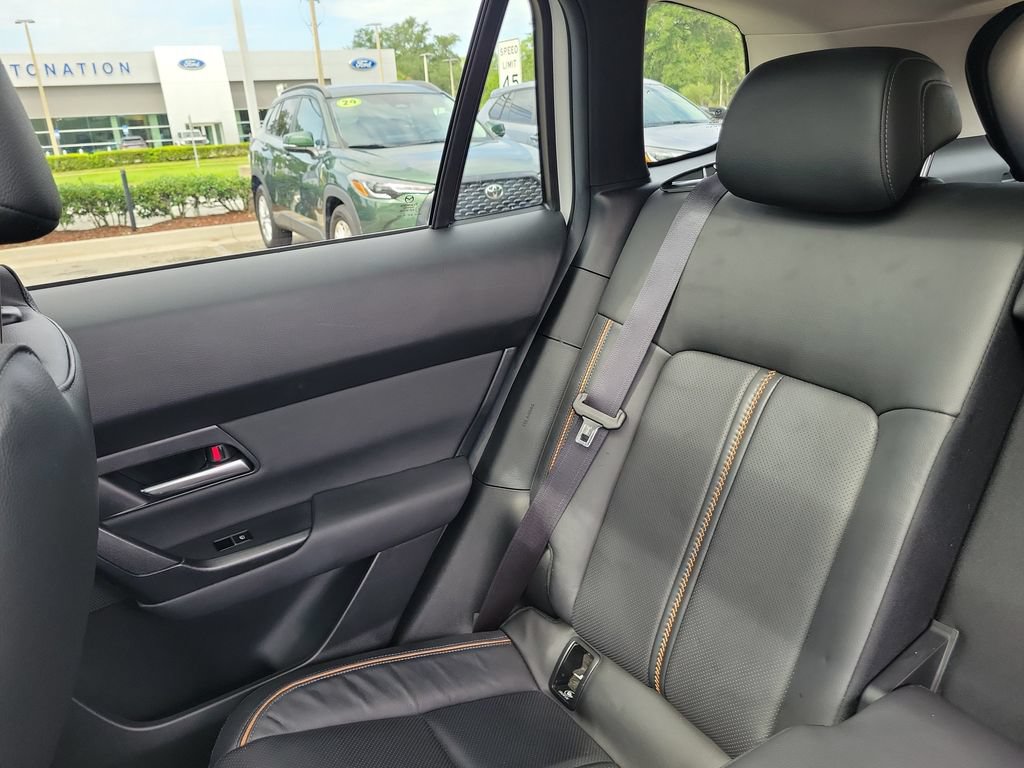 Used 2025 MAZDA CX-50 AWD 2.5 S w/ Premium Plus Pkg image 11