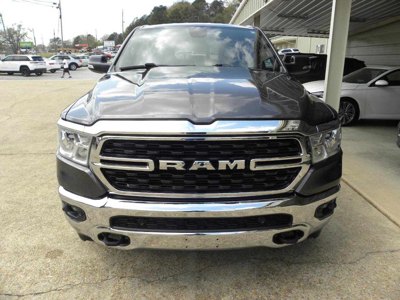 Used 2022 RAM 1500 Big Horn image 2