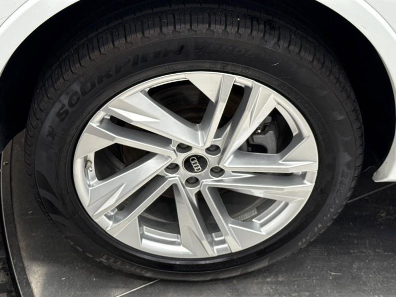Used 2023 Audi Q7 3.0T Premium Plus image 55