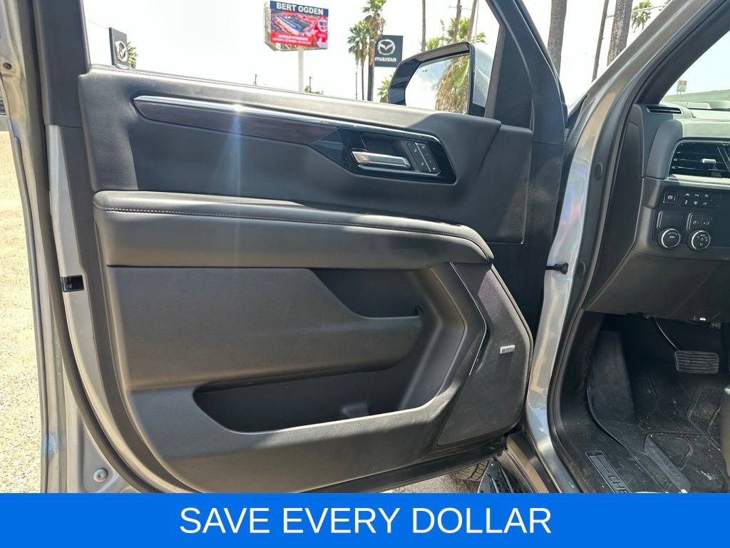 Used 2026 Chevrolet Tahoe LT w/ Comfort Package RWD image 7