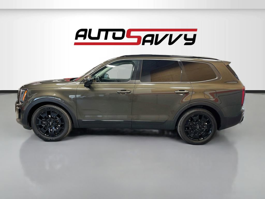 Used 2022 Kia Telluride SX w/ SX Prestige Package image 4