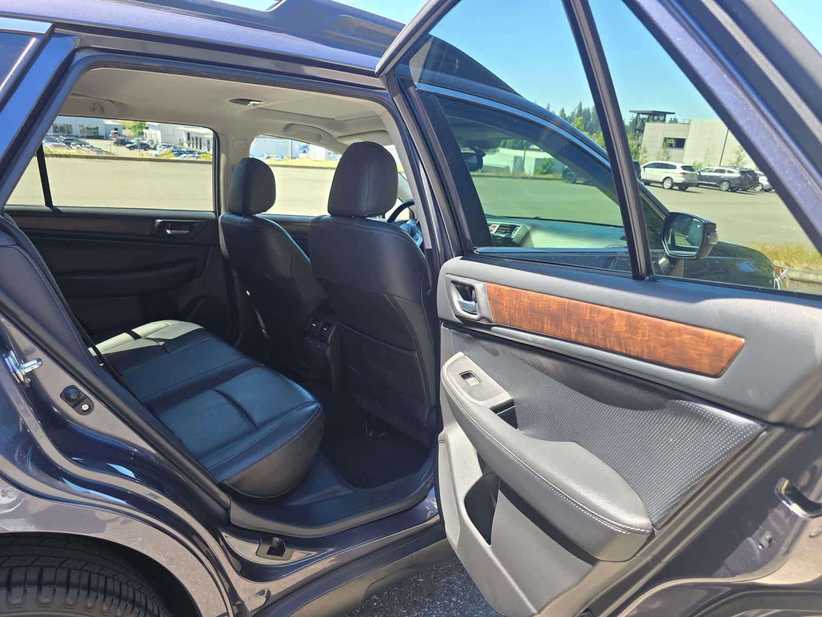 Used 2015 Subaru Outback 2.5i Limited AWD/4WD image 14