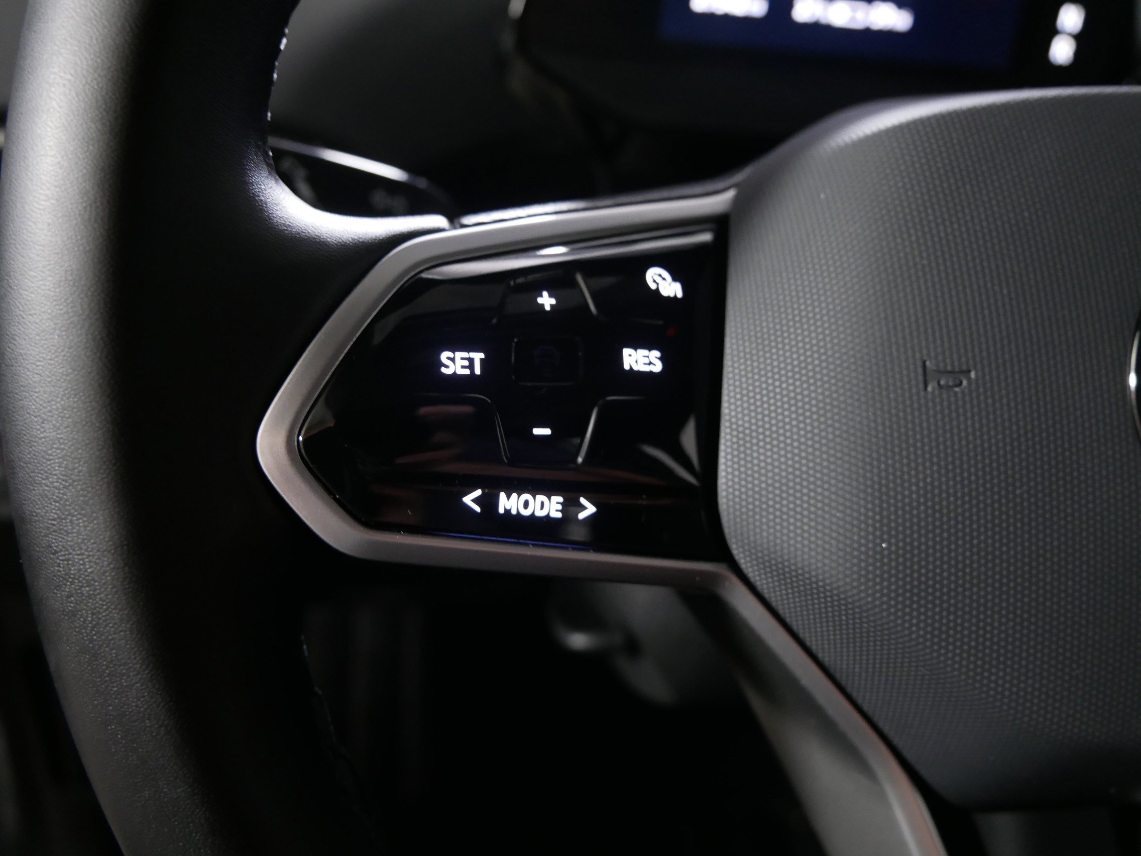 Certified 2023 Volkswagen ID.4 Pro S image 27