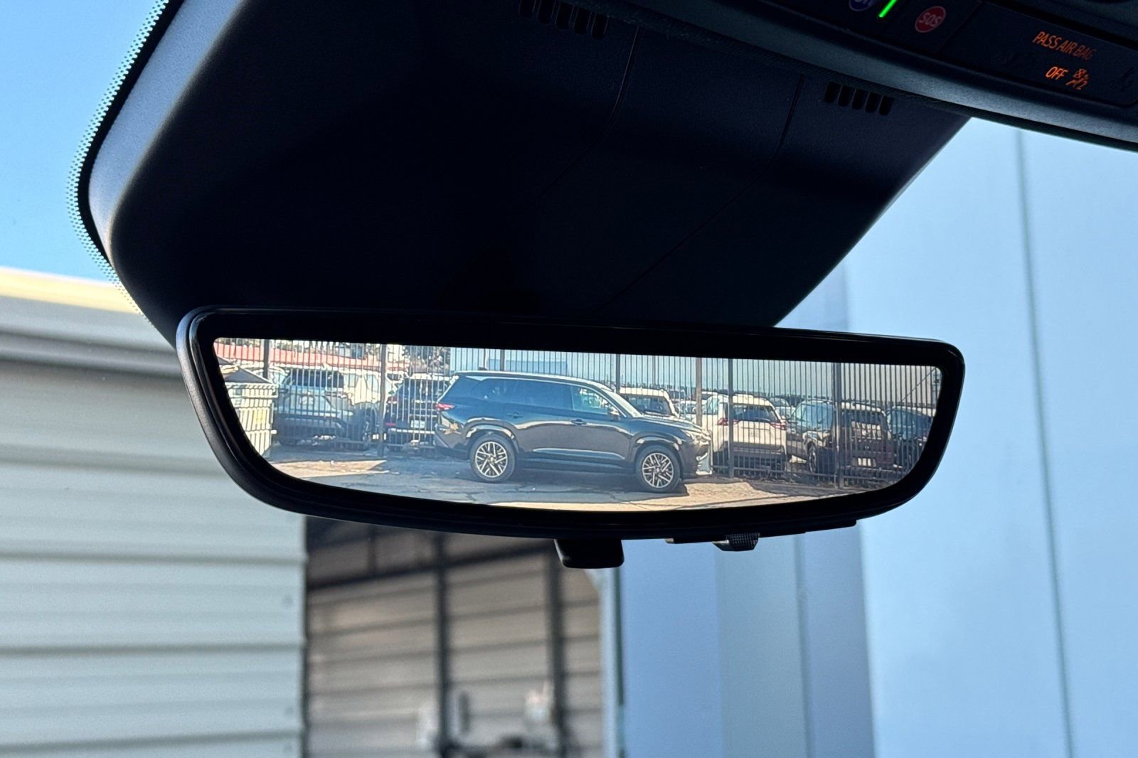 Certified 2024 Cadillac Escalade Sport image 23