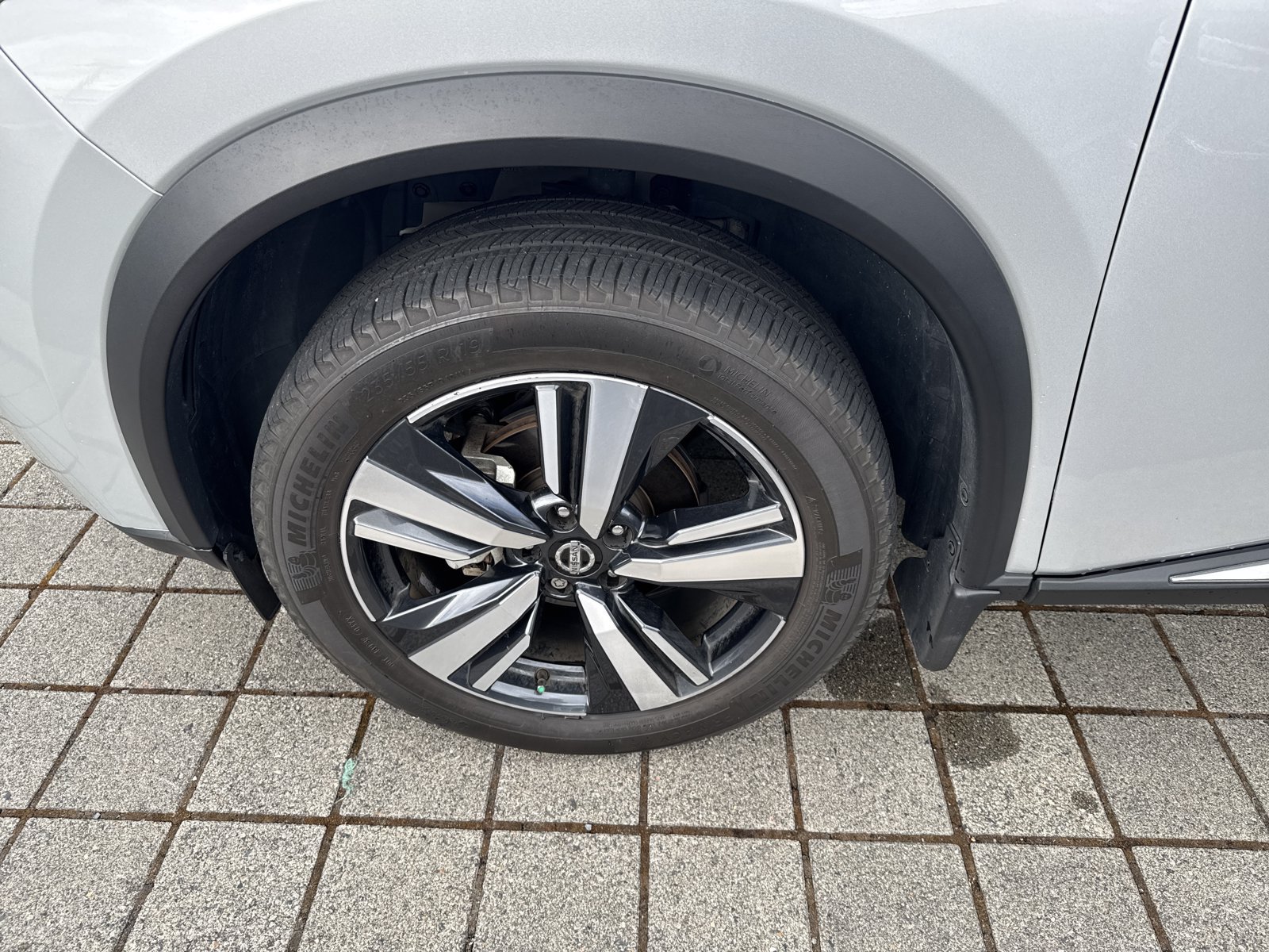 Used 2021 Nissan Rogue SL w/ Premium Package FWD image 10