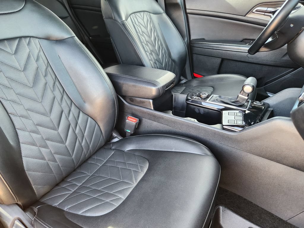 Certified 2023 Kia Sportage X-Line AWD/4WD image 14