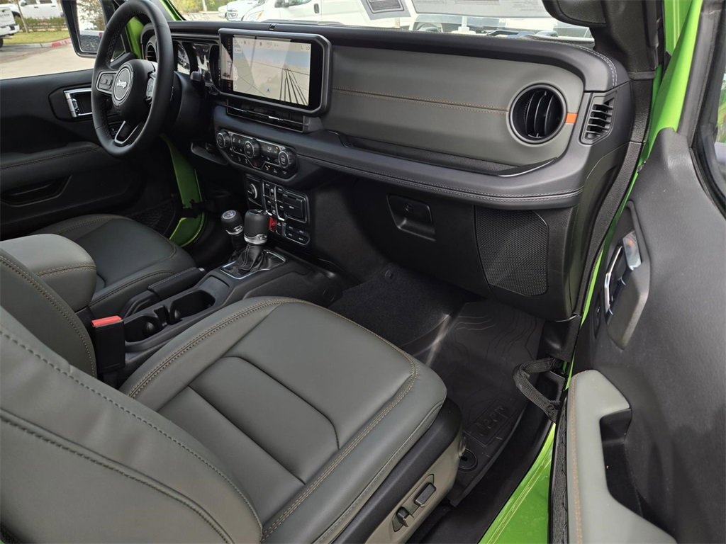 New 2025 Jeep Gladiator Mojave image 10