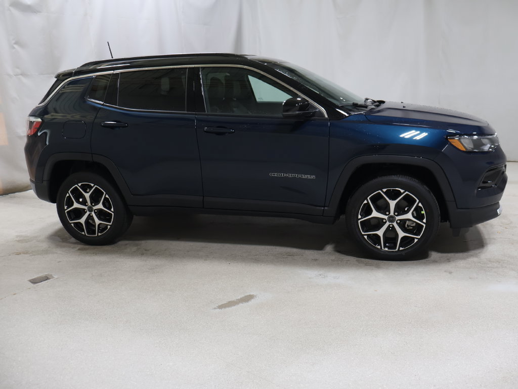 New 2026 Jeep Compass Limited AWD/4WD image 7